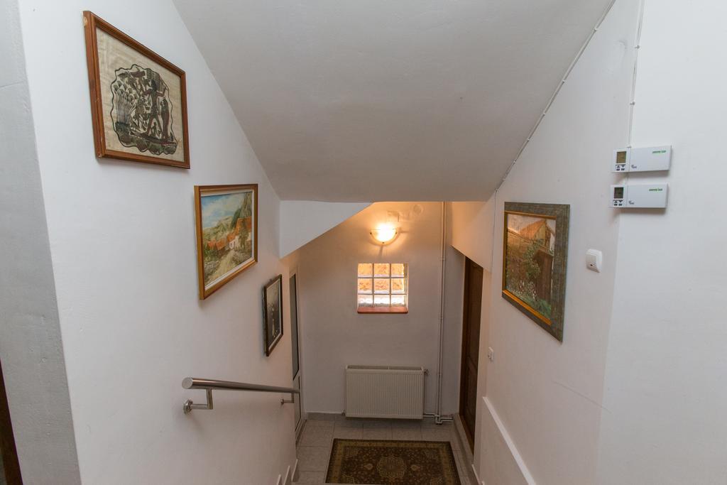 Casa Tudor Турда Экстерьер фото