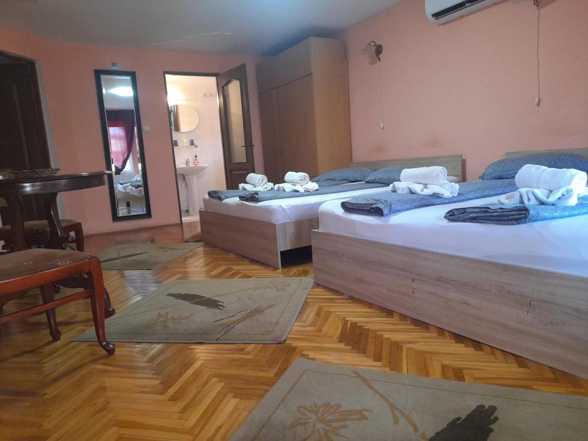Casa Tudor Турда Экстерьер фото